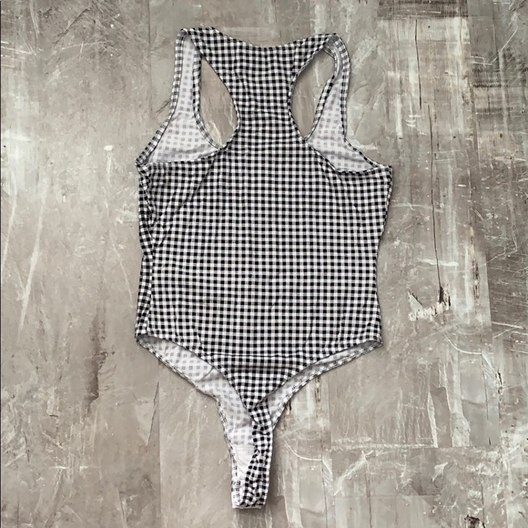 Guess Bodysuit - Picture 2 of 3